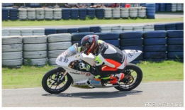 摩托车赛车视频,摩托车赛车视频精彩瞬间回顾